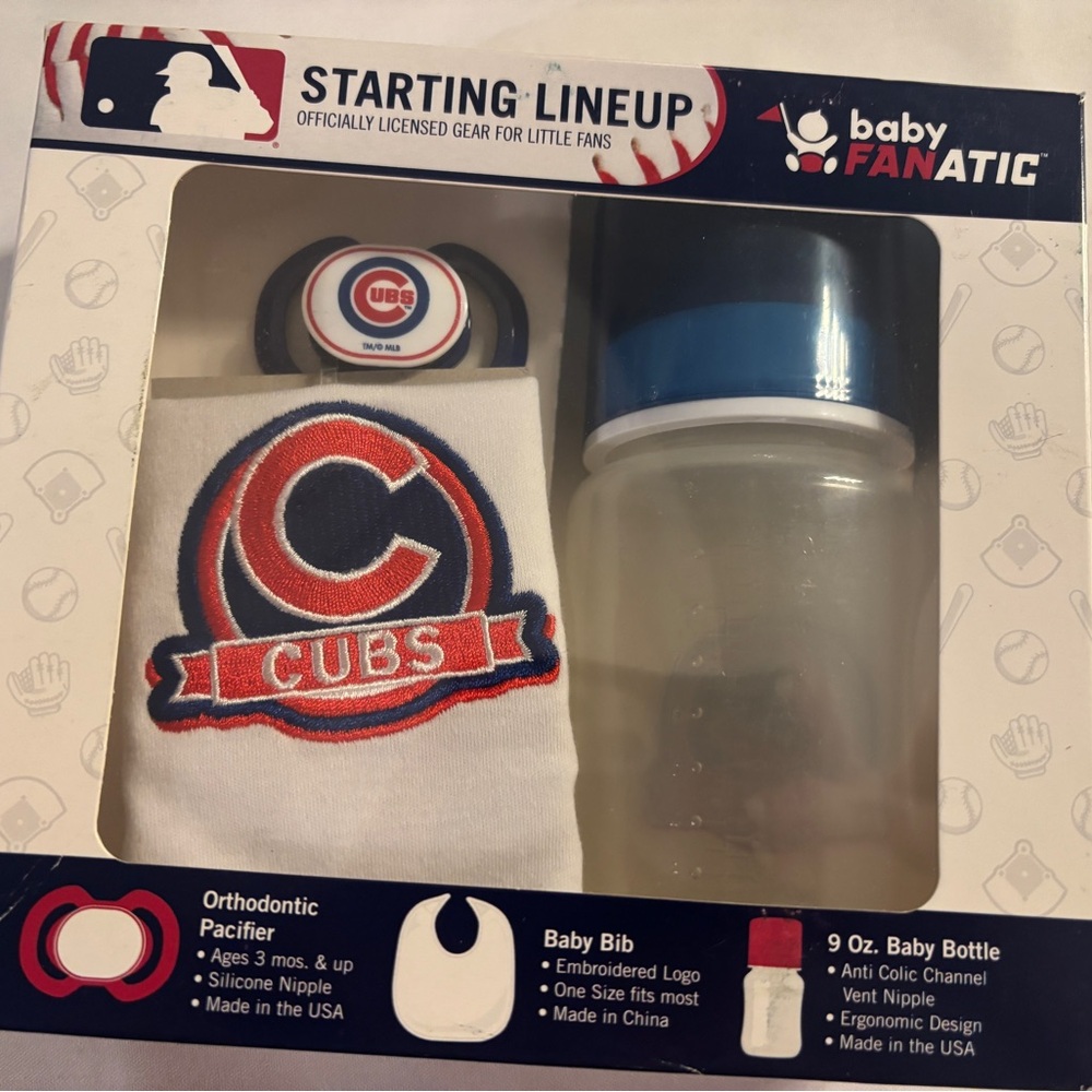 Fanatics Red and White Baby Gift Set